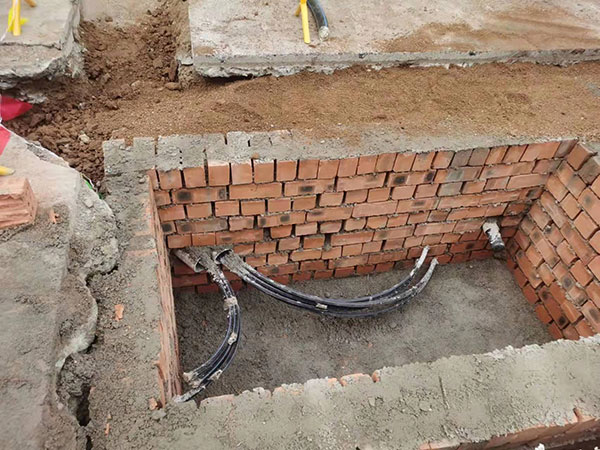 2021年11月濟南市萊蕪區老舊小區給水管道改造施工現場